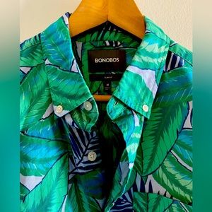 Bonobos short sleeve shirt, slim fit, slight stretch, banana leaf print!
